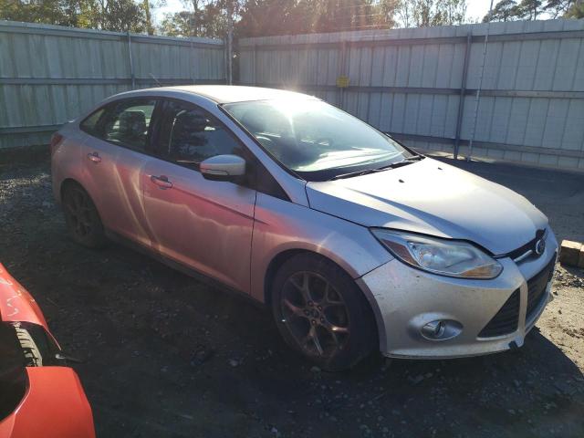 Photo 4 from auction – 2014 FORD FOCUS SE with VIN 1FADP3F22EL103441