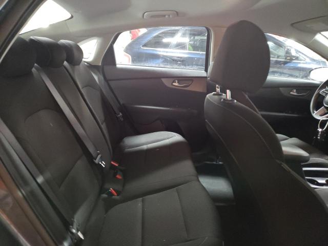Photo 10 from auction – 2021 KIA FORTE FE with VIN 3KPF24AD5ME387929