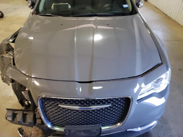 Photo 11 from auction – 2019 CHRYSLER 300 LIMITE with VIN 2C3CCAKG9KH690869