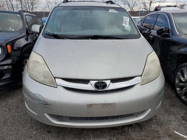 Photo 5 from auction – 2007 TOYOTA SIENNA XLE with VIN 5TDBK22CX7S005185