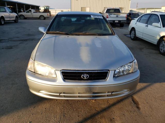 Photo 5 from auction – 2000 TOYOTA CAMRY CE with VIN JT2BG22K4Y0435770