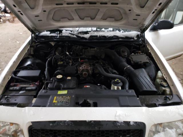 Photo 11 from auction – 2005 FORD CROWN VICT with VIN 2FAHP71W65X166063