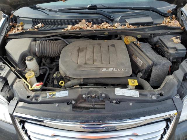 Photo 12 from auction – 2016 CHRYSLER TOWN & COU with VIN 2C4RC1BG0GR231771