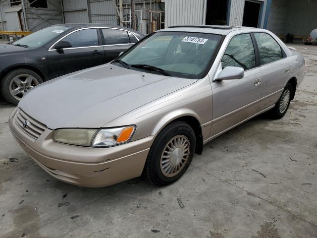 TOYOTA CAMRY LE 1997 with VIN JT2BG22K2V0004355 - Photo from auction