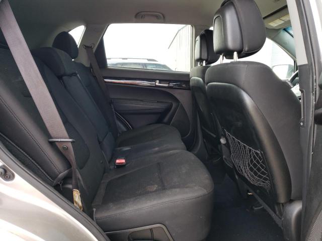Photo 11 from auction – 2014 KIA SORENTO LX with VIN 5XYKT3A63EG470433