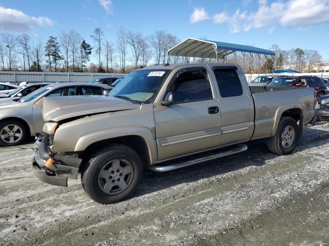 CHEVROLET SILVERADO 2004 with VIN 1GCEK19T74E148335 - Photo from auction