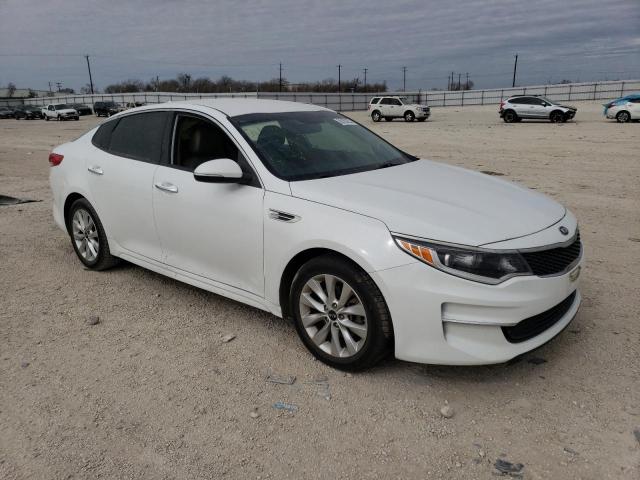 Photo 4 from auction – 2018 KIA OPTIMA LX with VIN 5XXGT4L37JG261368
