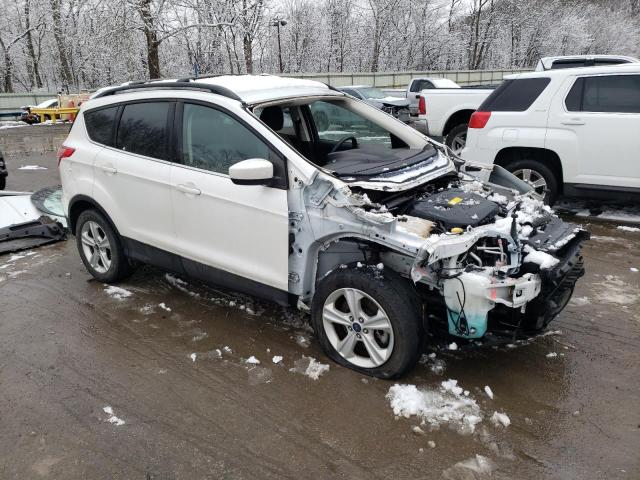 Photo 4 from auction – 2016 FORD ESCAPE SE with VIN 1FMCU9GX2GUA62572