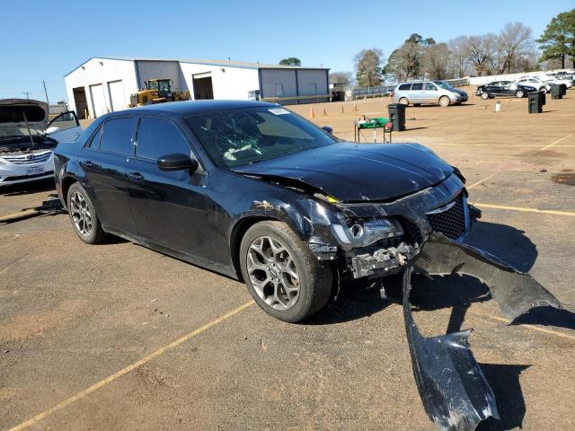 Photo 4 from auction – 2015 CHRYSLER 300 S with VIN 2C3CCAGG6FH831637