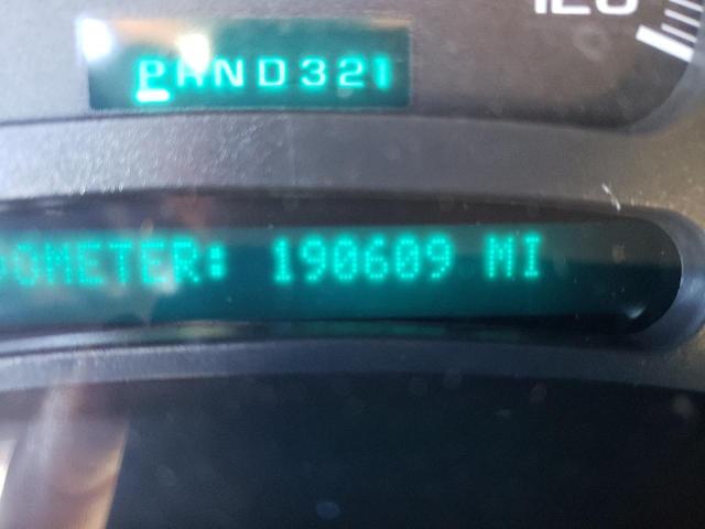 Photo 9 from auction – 2004 CHEVROLET SILVERADO with VIN 2GCEK19V541145193