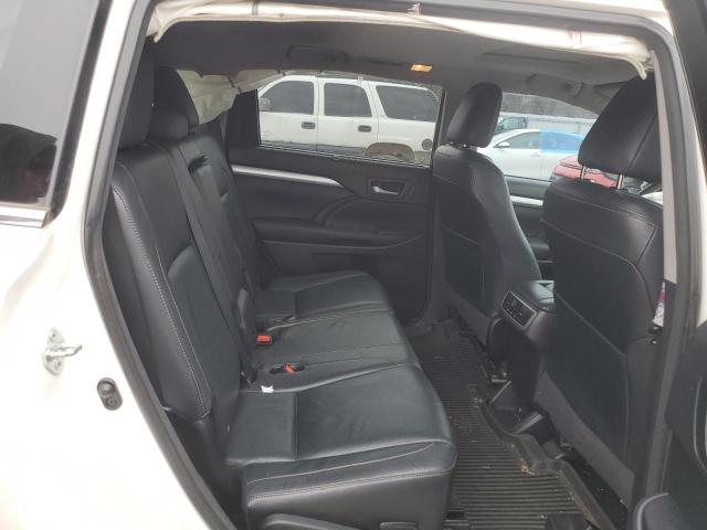 Photo 11 from auction – 2015 TOYOTA HIGHLANDER with VIN 5TDKKRFH3FS072482