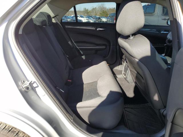 Photo 10 from auction – 2019 CHRYSLER 300 TOURIN with VIN 2C3CCAAG3KH755457