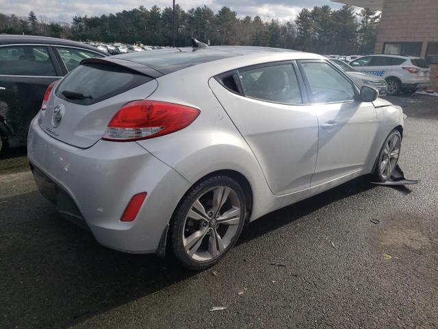 Photo 3 from auction – 2016 HYUNDAI VELOSTER with VIN KMHTC6AD5GU302827