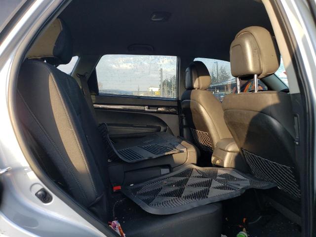 Photo 11 from auction – 2014 KIA SORENTO LX with VIN 5XYKTCA62EG439464
