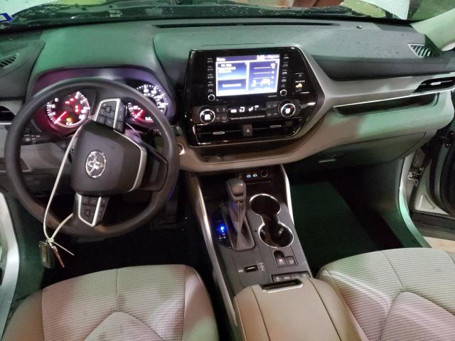 Photo 8 from auction – 2022 TOYOTA HIGHLANDER with VIN 5TDCZRAH5NS549242