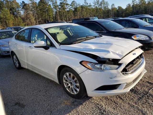 Photo 4 from auction – 2017 FORD FUSION S with VIN 3FA6P0G70HR358371