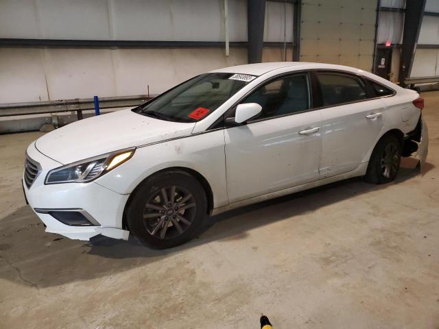 HYUNDAI SONATA SE 2017 with VIN 5NPE24AF6HH440569 - Photo from auction