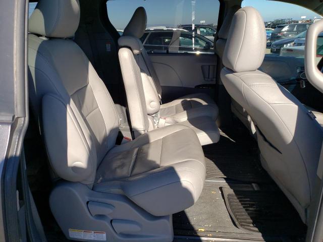 Photo 11 from auction – 2015 TOYOTA SIENNA XLE with VIN 5TDYK3DC4FS666013