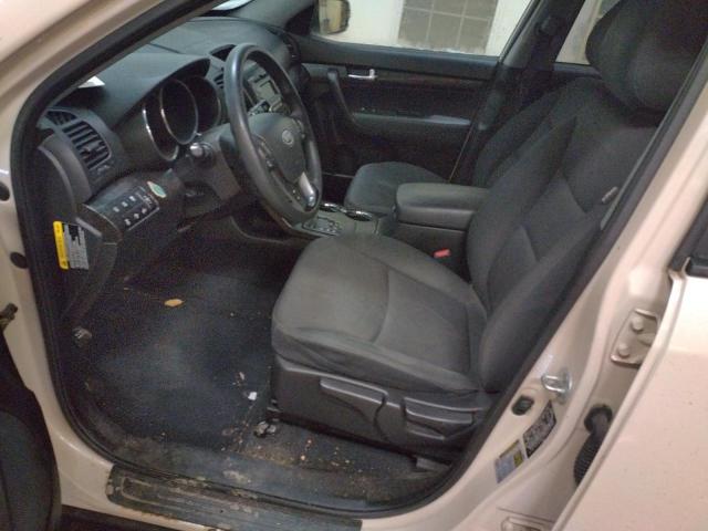 Photo 7 from auction – 2011 KIA SORENTO BA with VIN 5XYKTDA14BG100789
