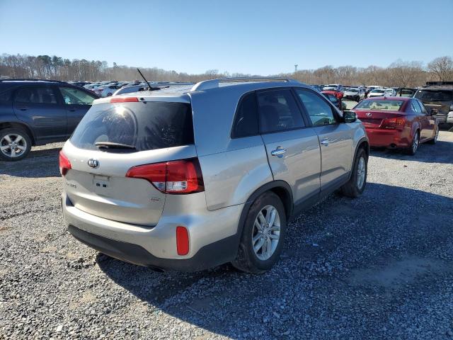 Photo 3 from auction – 2015 KIA SORENTO LX with VIN 5XYKTDA64FG560701