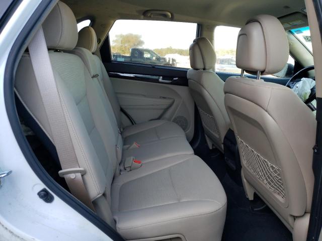 Photo 11 from auction – 2015 KIA SORENTO LX with VIN 5XYKT4A69FG650944