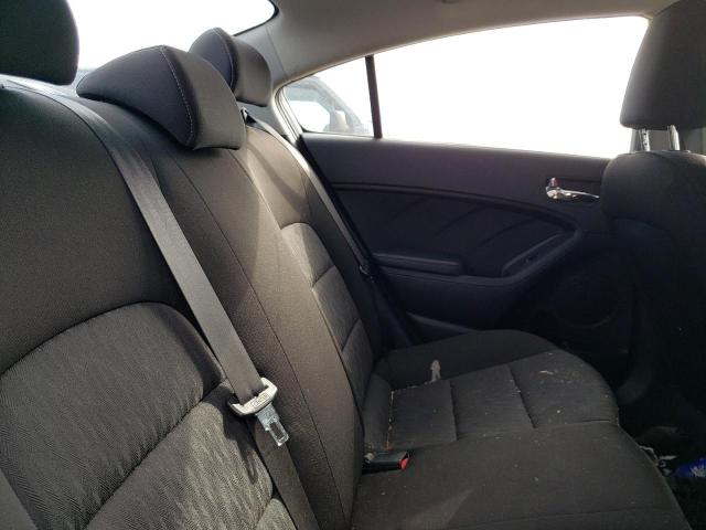 Photo 10 from auction – 2016 KIA FORTE LX with VIN KNAFK4A60G5492120