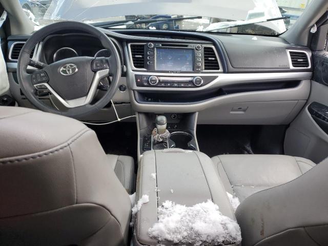 Photo 8 from auction – 2016 TOYOTA HIGHLANDER with VIN 5TDJKRFH1GS246661