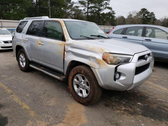 Photo 4 from auction – 2018 TOYOTA 4RUNNER SR with VIN JTEZU5JR1J5181373