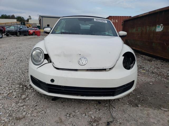 Photo 5 from auction – 2014 VOLKSWAGEN BEETLE with VIN 3VW5P7AT7EM805174