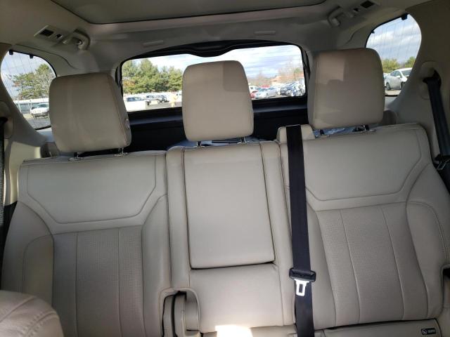 Photo 10 from auction – 2017 LAND ROVER DISCOVERY with VIN SALRRBBV1HA021309