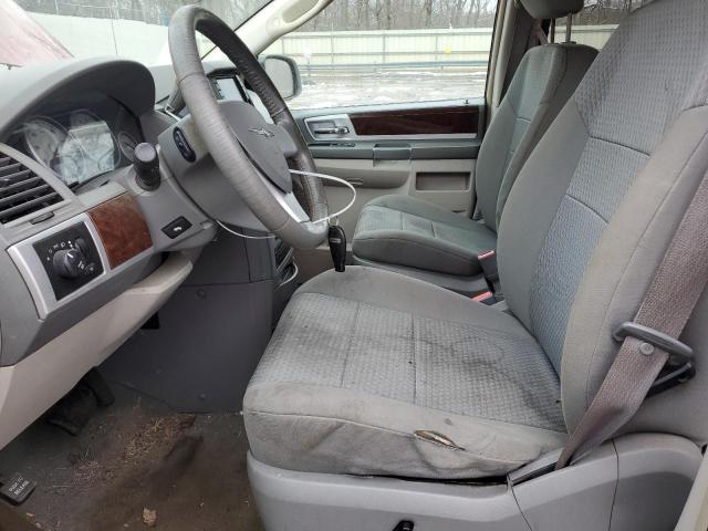 Photo 7 from auction – 2010 CHRYSLER TOWN & COU with VIN 2A4RR5D15AR112971