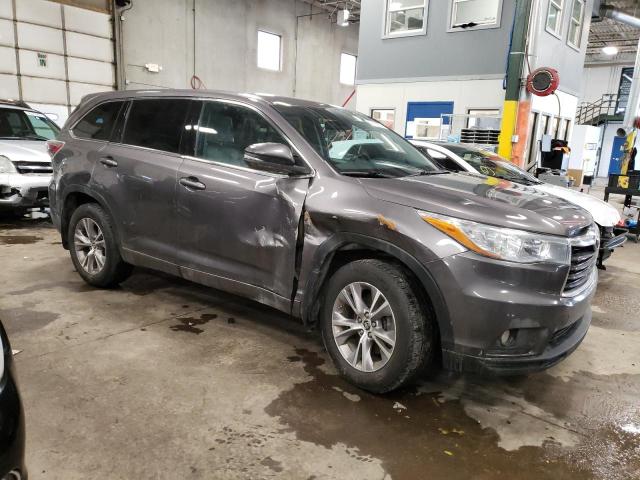 Photo 4 from auction – 2016 TOYOTA HIGHLANDER with VIN 5TDBKRFH3GS228828