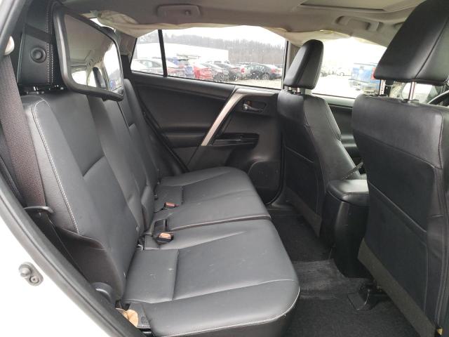 Photo 11 from auction – 2018 TOYOTA RAV4 with VIN JTMDFREV3JJ748326