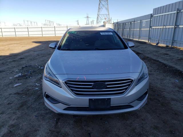 Photo 5 from auction – 2017 HYUNDAI SONATA SE with VIN 5NPE24AF2HH592719