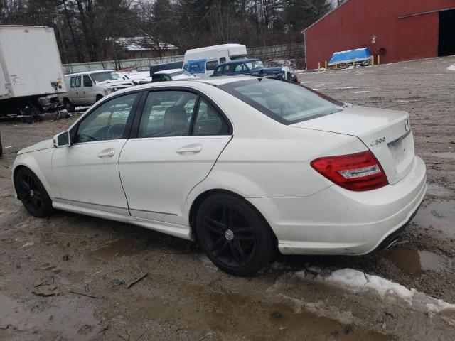 Photo 2 from auction – 2012 MERCEDES-BENZ C 300 4MAT with VIN WDDGF8BB3CR201701