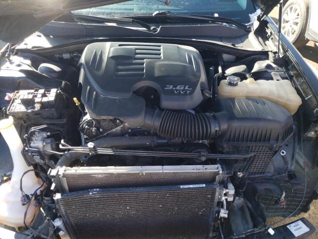 Photo 11 from auction – 2015 CHRYSLER 300C with VIN 2C3CCAEG2FH837776