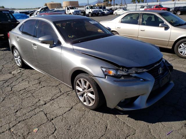 Photo 4 from auction – 2016 LEXUS IS 200T with VIN JTHBA1D21G5018560