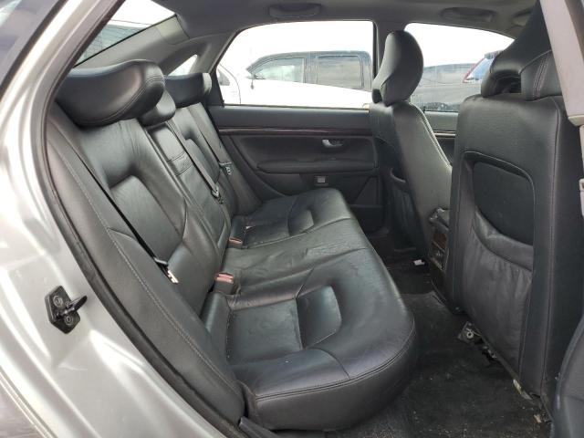 Photo 10 from auction – 2004 VOLVO S80 2.5T with VIN YV1TH59H841381926