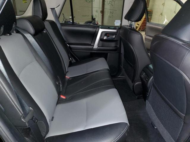 Photo 11 from auction – 2016 TOYOTA 4RUNNER SR with VIN JTEBU5JRXG5329790