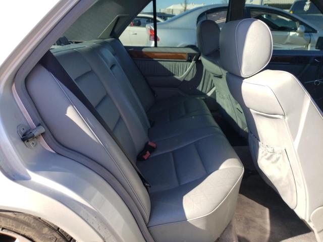 Photo 10 from auction – 1995 MERCEDES-BENZ E 320 BASE with VIN WDBEA32E7SC193650