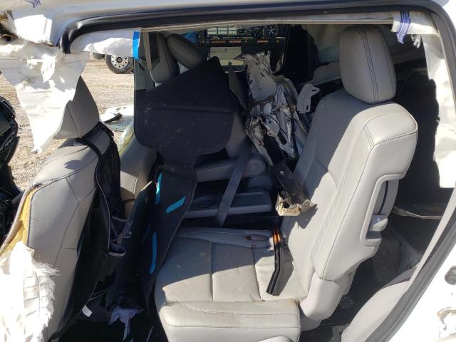 Photo 11 from auction – 2016 TOYOTA HIGHLANDER with VIN 5TDKKRFH7GS158086