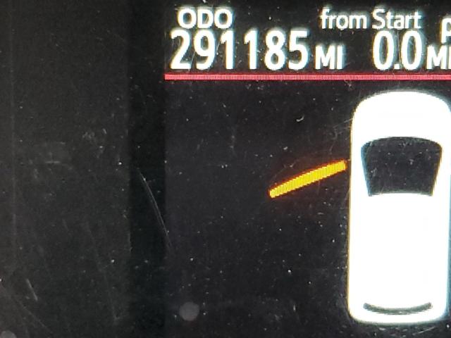 Photo 9 from auction – 2014 TOYOTA PRIUS C with VIN JTDKDTB32E1568385