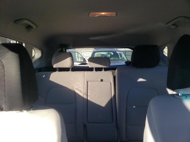 Photo 10 from auction – 2019 HYUNDAI TUCSON SE with VIN KM8J2CA48KU073190