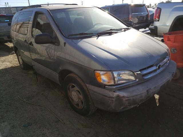 Photo 4 from auction – 2000 TOYOTA SIENNA LE with VIN 4T3ZF13C4YU267179