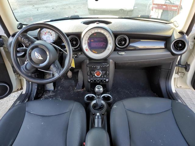 Photo 8 from auction – 2011 MINI COOPER with VIN WMWSU3C57BT182414