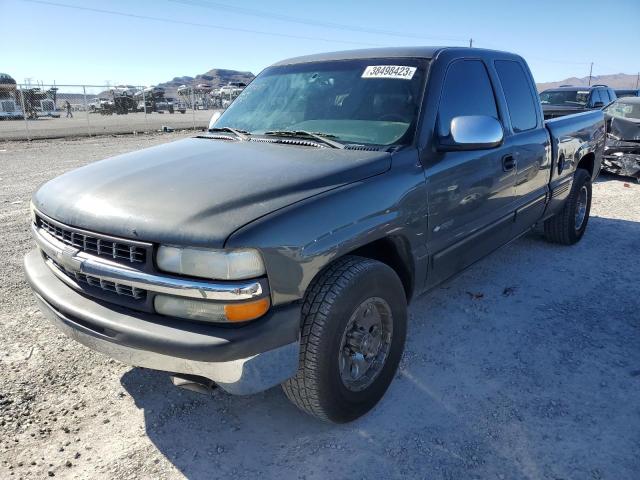 CHEVROLET SILVERADO 2002 with VIN 2GCEC19T921236041 - Photo from auction