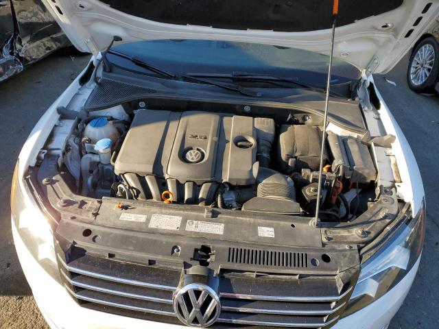Photo 11 from auction – 2013 VOLKSWAGEN PASSAT SE with VIN 1VWBP7A3XDC048645