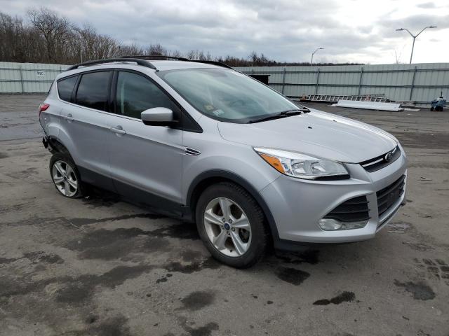 Photo 4 from auction – 2016 FORD ESCAPE SE with VIN 1FMCU9GX7GUB84781