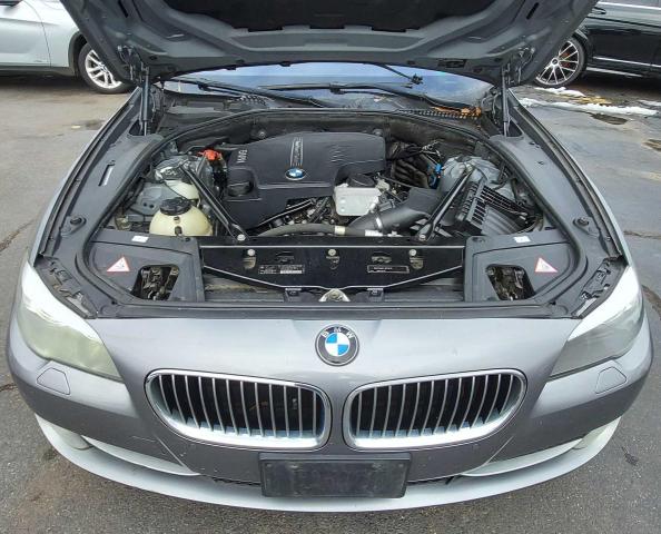 Photo 7 from auction – 2012 BMW 528 XI with VIN WBAXH5C50CDW02080