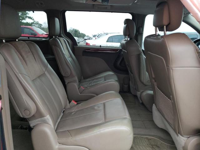 Photo 11 from auction – 2014 CHRYSLER TOWN & COU with VIN 2C4RC1GG2ER229249